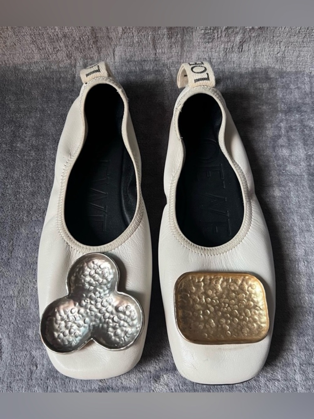 Loewe Shamrock Mismatched Embellished Leather Ballet Flats Sz 35 US 5 Italian
